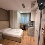 La 3*