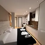 Oda ve Kahvaltı La Tiran