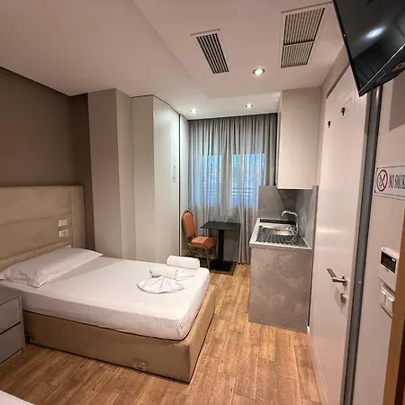 La 3*
